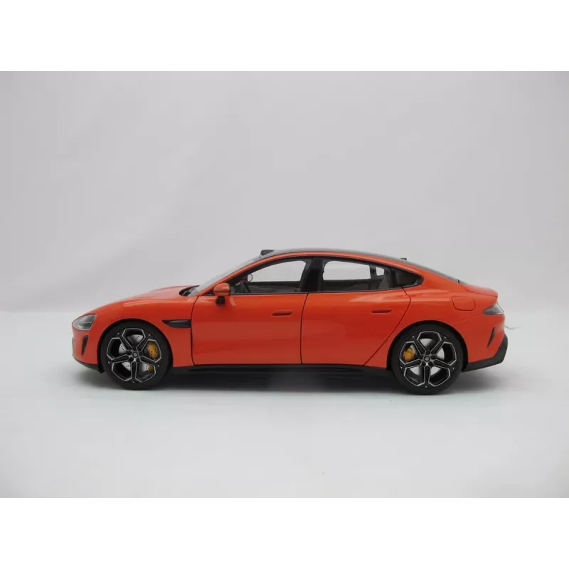 Lieto modelio automobilis Xiaomi SU7 1:18 masteliu, surinktas, W278×D108×H81,5 mm