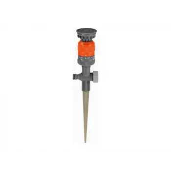 Gardena Comfort apskritasis purkštuvas Vario ant kuolo