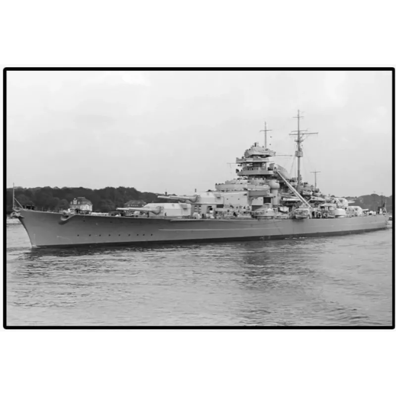 Statybinis rinkinys Cobi Mūšio laivas Bismarck modelis su 3204 detalėmis - Cobi CO BI-4860