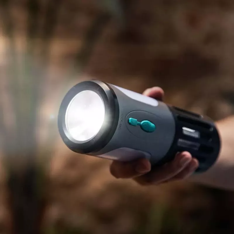 Cecotec ByeFly 3000 Go – 3-in-1 uodų žudiklis, lempa ir žibintuvėlis