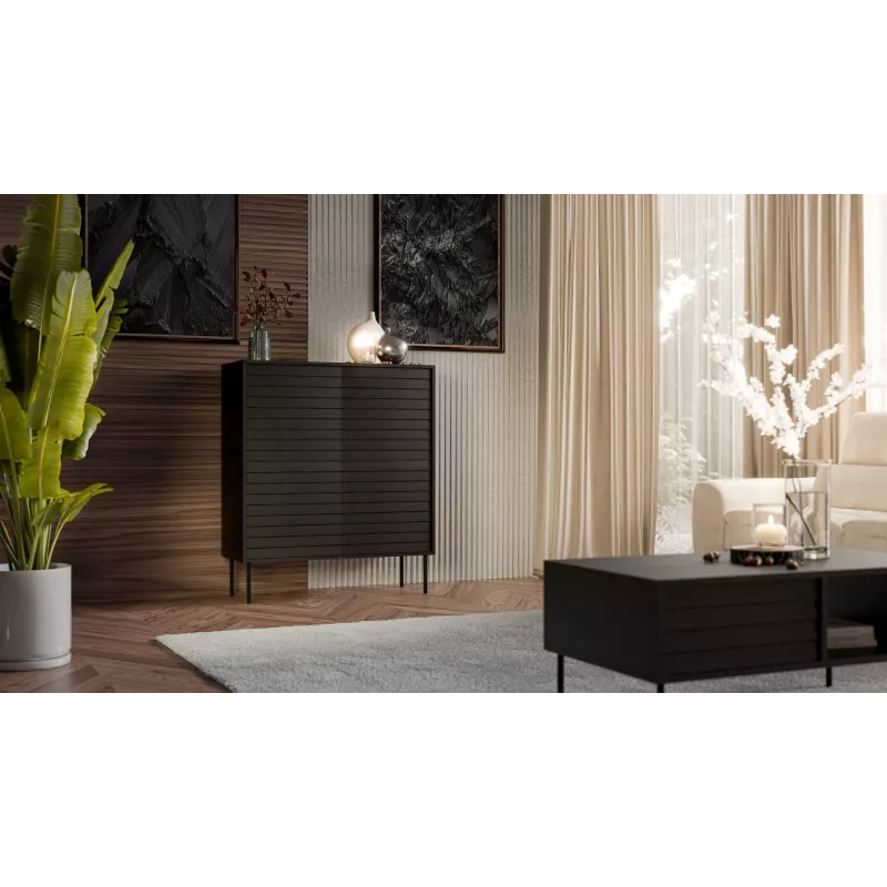 Komoda cama meble CORTINA 102x40x118 cm, juoda, medžio drožlių plokštės korpusas 16 mm, durys 18 mm