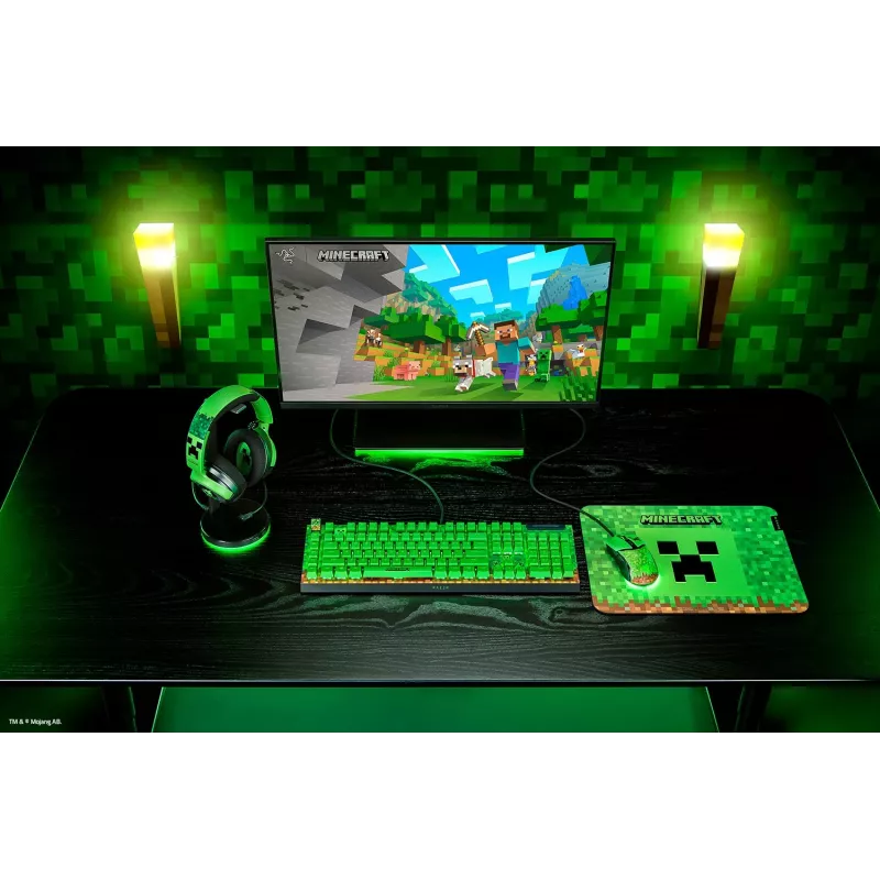 Laidinis žaidimų ausinių komplektas Razer Kraken V4 X — supra-aurinės, 20–20000 Hz, 1,8 m kabelis, 310 g, juoda/žalia