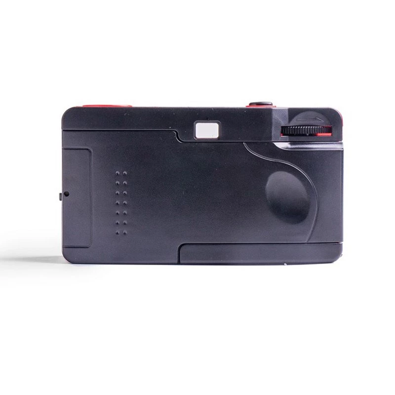 Kodak M38 Scarlet – daugkartinis 35 mm juostinis fotoaparatas, kompaktiškas