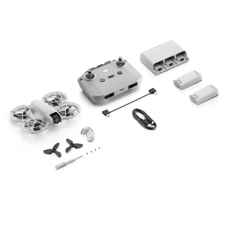 DJI Neo Fly More Combo (DJI-RC-N3) lengvas 135 g dronas su 4K Ultra HD kamera, iki 18 min skrydžio laiko, 3x baterijos, nuotolinis valdymas