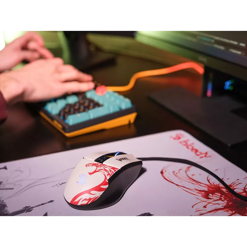 Laidinė žaidimų pelė A4Tech Bloody L65 MAX RGB 16000 DPI ergonomiška dešiniarankiams
