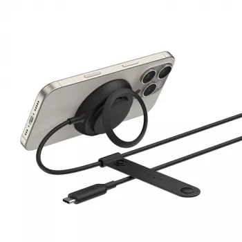 Belkin UltraCharge Qi2 25 W belaidžio įkrovimo aikštelė su atrama, juoda (WIA014HQBK)