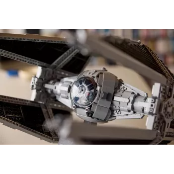 LEGO Star Wars Tie Interceptor modelis 75382 – detali žvaigždžių naikintuvo konstrukcija, 1931 dalių, 18+