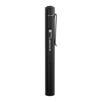 Žibintuvėlis rašiklinis Ledlenser P4 Black – kompaktiškas LED rašiklinis žibintuvėlis, 180 lm, 90 m spindulys, AAA x2, IP54