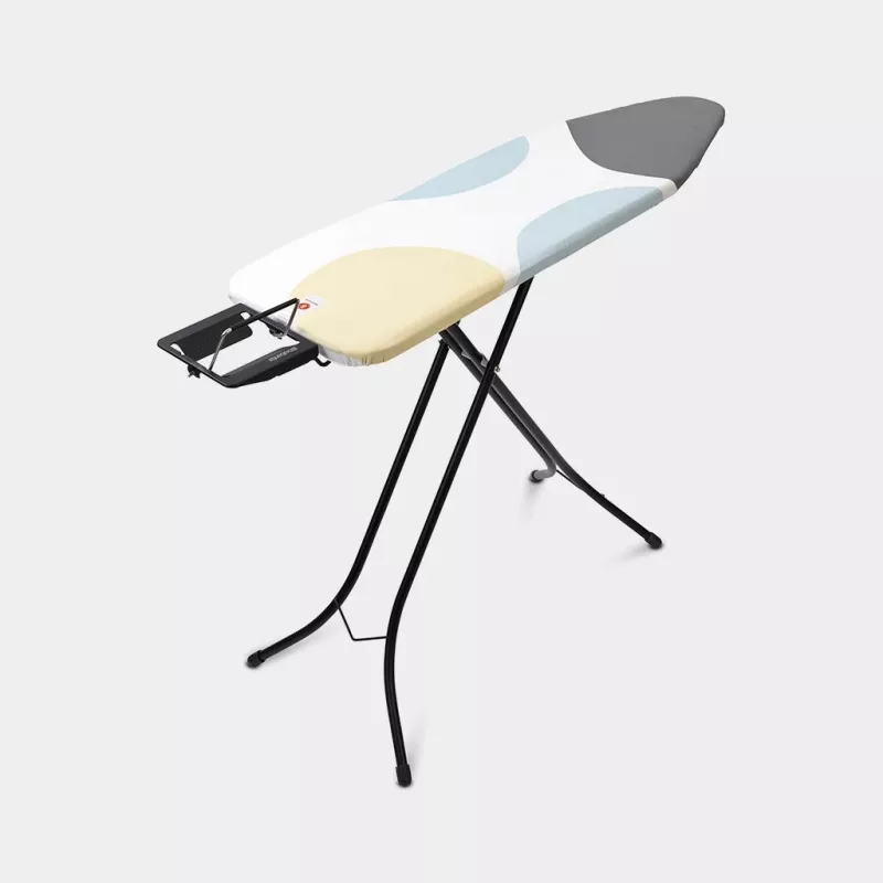 Brabantia Ironing Board B rankovių lyginimo lenta su medvilniniu užvalkalu ir garų lygintuvo atrama 1240x380 mm
