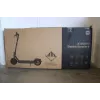 Išpardavimas. Xiaomi Electric Scooter 4 EU | 300 W | 25 km/h | 10 col. | Juoda | DEMO, SUBRĖMĘS, TRŪKSTA VARŽTŲ