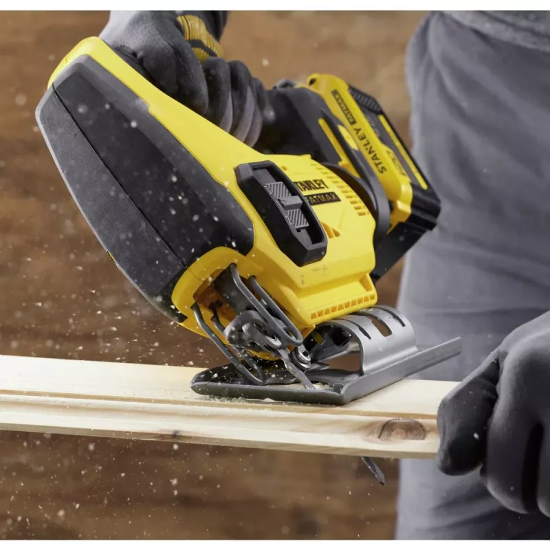 Pjūklas dėlioninis Stanley SFMCS600B-XJ