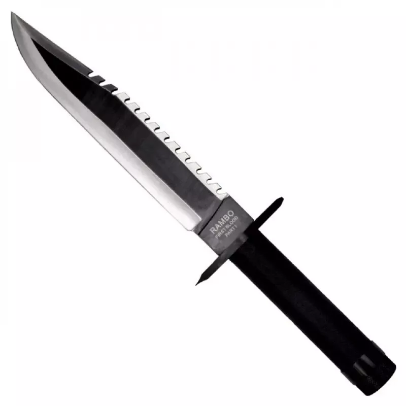 Fiksuoto peilio išgyvenimo peilis kino klasika Rambo I CC-H1 — 360 mm bendras ilgis, 225 mm dantyta plieninė geležtė, juodas odinis makštis