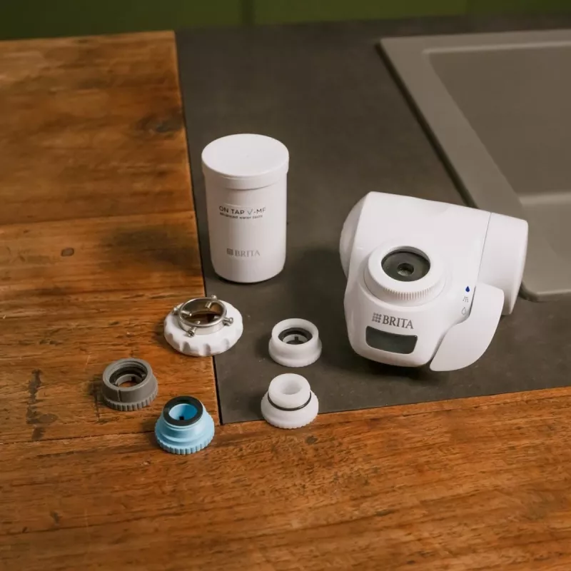 BRITA vandens filtras čiaupui 1.2023.0413, 3 režimai, 5 pakopų kasetė, 600 l talpa, baltas, 5 čiaupo adapteriai