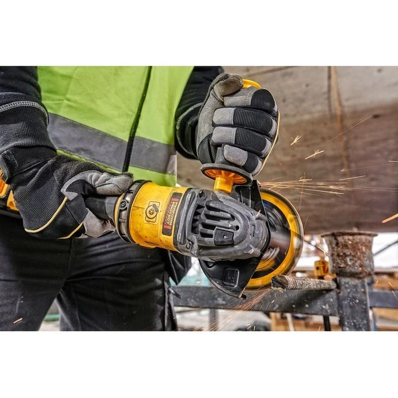 Juostinis šlifuoklis DeWALT DCG418NT-XJ