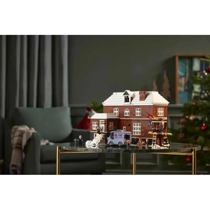LEGO Ideas 21330 Vieni Namuose