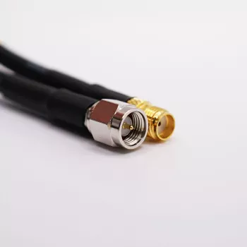 Išorinė antena Panorama C29SP-5SJ-CELL — 5 m kabelis, SMA vyras į SMA vyrą, korinio ryšio juostos