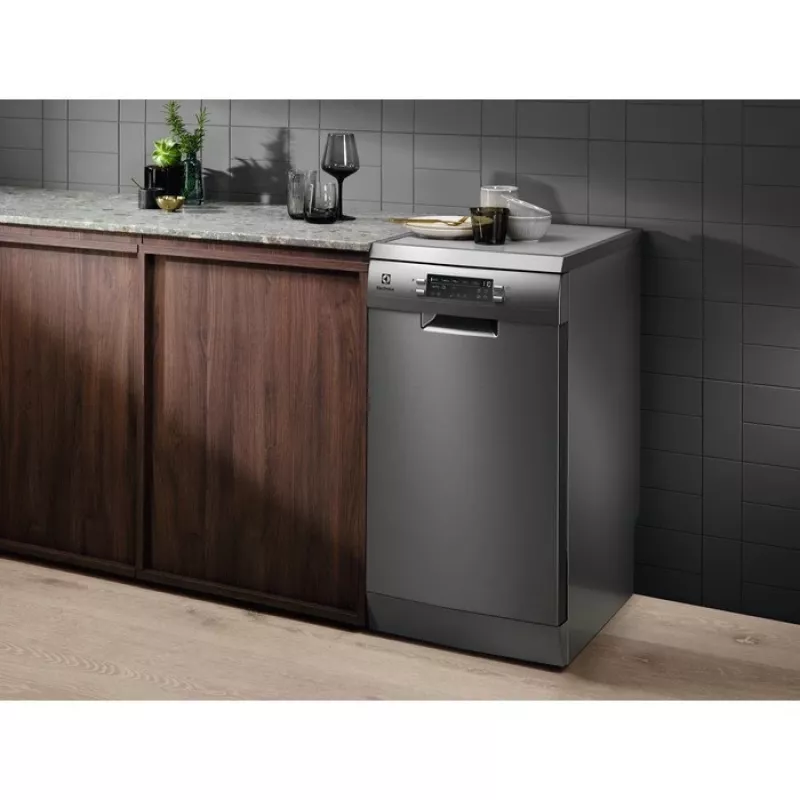 Indaplovė Electrolux ESA63210SX, 13 komplektų, 47 dB