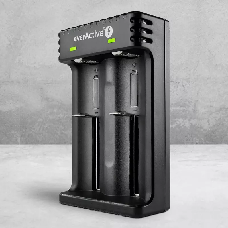 Įkroviklis baterijoms everActive LC200, USB, 2 lizdai, Li-Ion, AA/AAA/AAAA/C/D, 5 V įėjimas, 4,2 V išėjimas, juodas