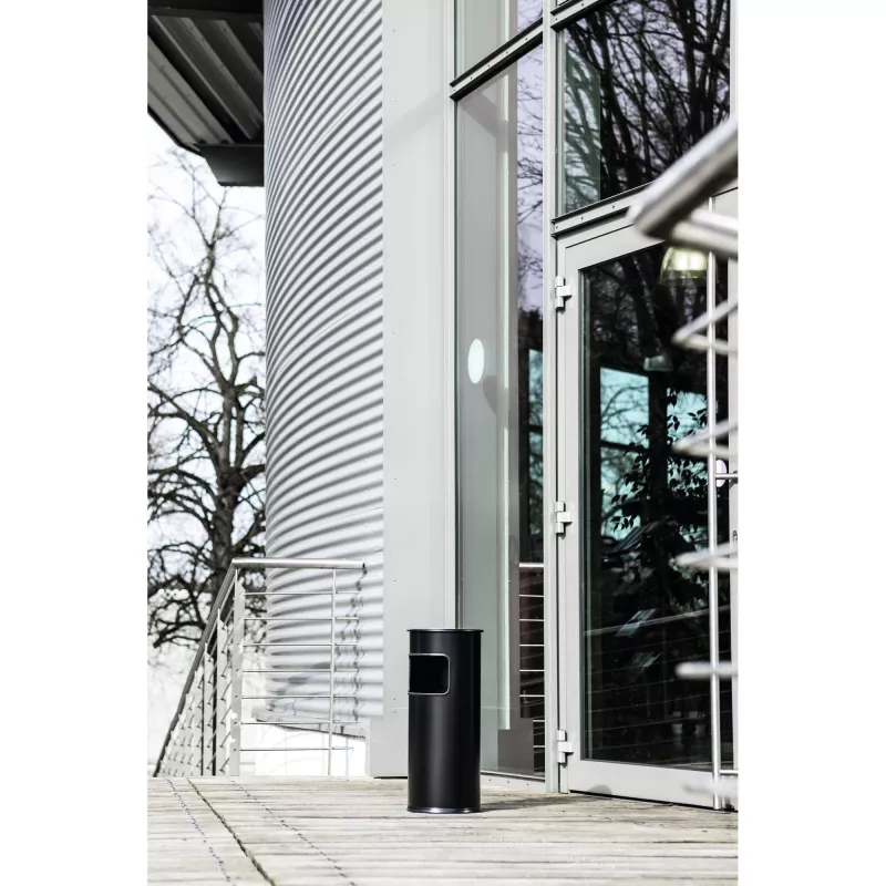 Durable 333023 17 L apvali metalinė šiukšliadėžė su pelenine sidabrinė