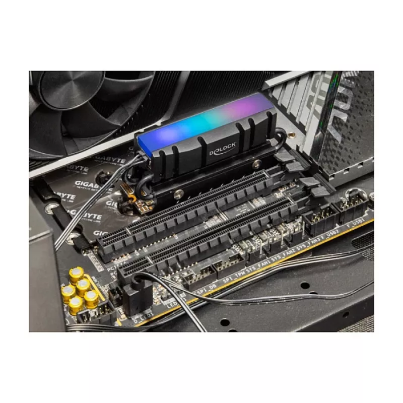 Šilumos šalintuvas DELOCK 18460 M.2 SSD 2280 — aliuminis/varis, RGB 5V, juodas