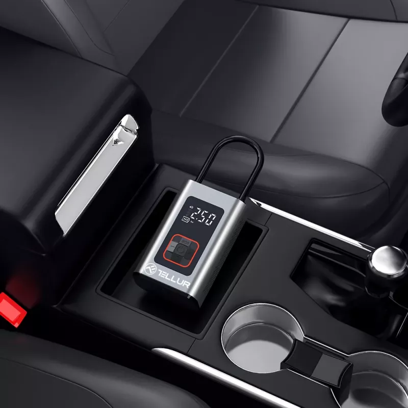 Nešiojamas automobilinis kompresorius Tellur TLL158571 12V 150 PSI padangoms ir pripučiamiems daiktams