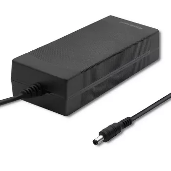 Maitinimo adapteris inverteris Qoltec 50794 vidaus naudojimui 96 W juodas