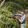 Black & Decker BEHTS301-QS elektrinė gyvatvorių žirklinė, dvigubi peiliai