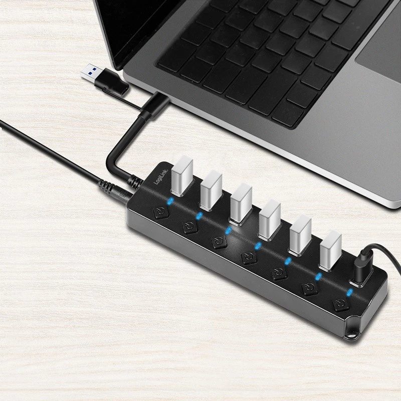 USB 3.2 Gen1 7 prievadų USB mazgas su atskirais jungikliais, juodas