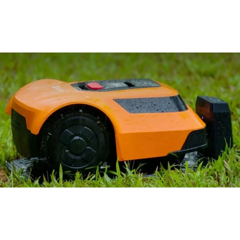 EZIŽ ROBOTINĖ VEJAPJOVĖ RM600 ORANŽINĖ