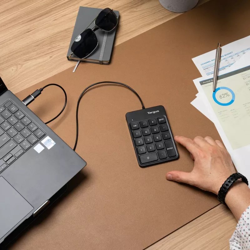 Targus AKP13GL skaitmeninis klaviatūros blokas Universal USB Juoda