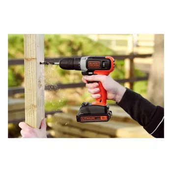 BLACK & DECKER BCD001C2-QW | Belaidis sukamasis gręžtuvas | 18 V | 2x1.5 Ah | Ličio jonų