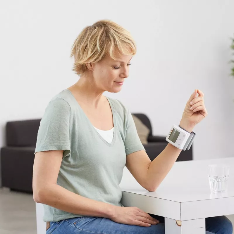 Medisana BW 320 kraujospūdžio matuoklis ant riešo – automatinis, 2 vartotojai, 120 atminties įrašų