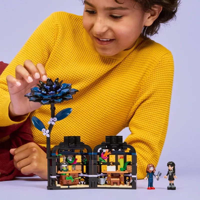 LEGO statybinis rinkinys LEGO Wednesday 76784 Juodoji Dahlijos gėlė – dekoratyvinis modelis, 358 dalių, 9+ metų
