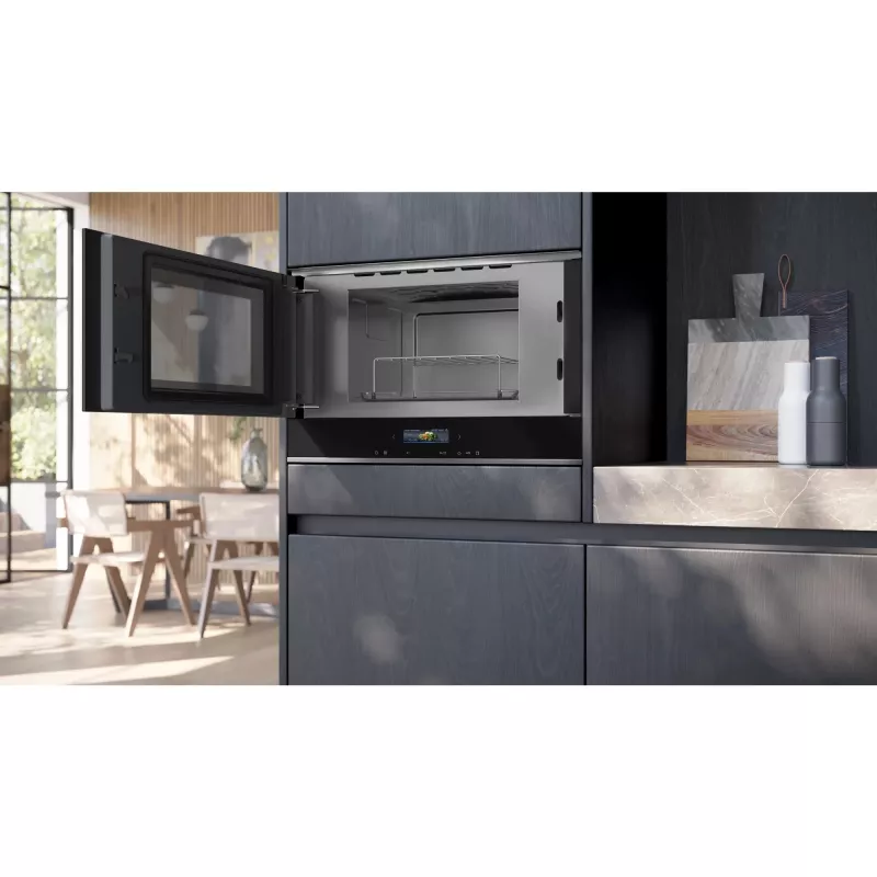 Siemens iQ700 BE732L1B1 kombinuota mikrobangų krosnelė, įmontuojama, 21 L, 900 W, juoda