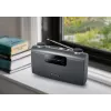 Nešiojamas radijo imtuvas Muse M-058 R — AM/FM, sukamas garsumo reguliatorius, baterijos arba 230 V maitinimas, juoda/pilka