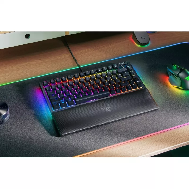 Klaviatūra „Razer BlackWidow V4“ žaidimams, USB, QWERTY JAV išdėstymas, juoda