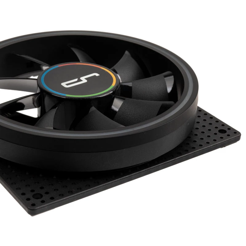 Ventiliatorius Cryorig Crona S 120 mm Juodas – 400–1700 RPM, 16,5–29,7 dB, 60.6 CFM, 2.65 mmH₂O