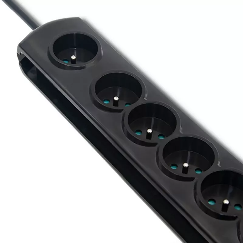 Apsauginis nuo viršįtampių filtras Qoltec 50171, 7 rozetės, 230 V, 1,5 m, juodas