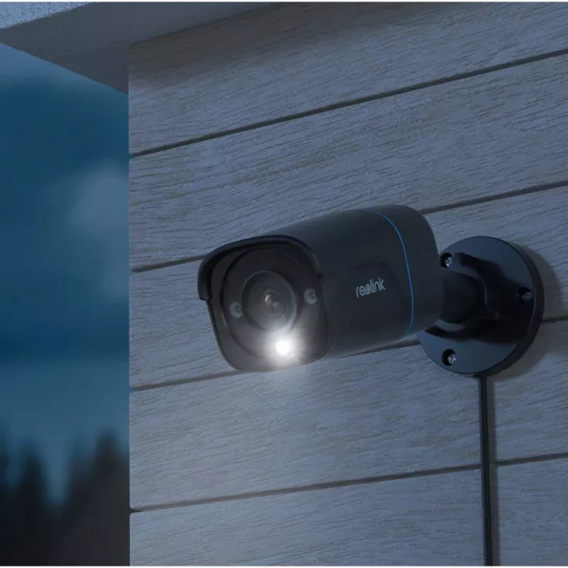 Apsaugos kameros rinkinys Reolink P330 4K Smart PoE IP kamera