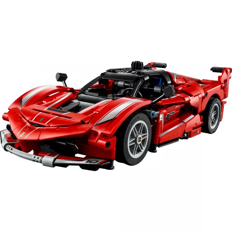 Konstruktorius LEGO Technic Ferrari FXX K mastelis 1:10, 897 detalių, nuo 10 metų