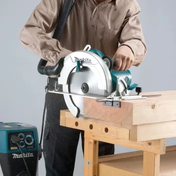 Makita HS0600 nešiojamasis diskinis pjūklas 27 cm 4300 aps./min 2100 W