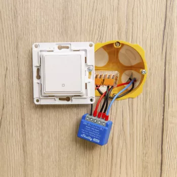 Išmanusis jungiklis Shelly 1 Mini Gen4 1P belaidis 110–240 V 50–60 Hz 1.2 W Bluetooth Wi‑Fi ZigBee 34×16×29 mm