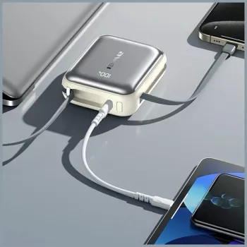 Nešiojamas maitinimo bankas Awei C03 20000mAh su 45W išėjimu ir integruotu USB-A/USB-C laidu