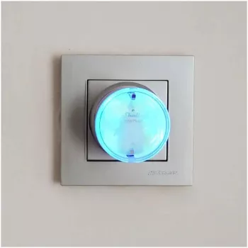 Išmanusis kištukas Shelly Wave Plug S Z-Wave 800 juodas