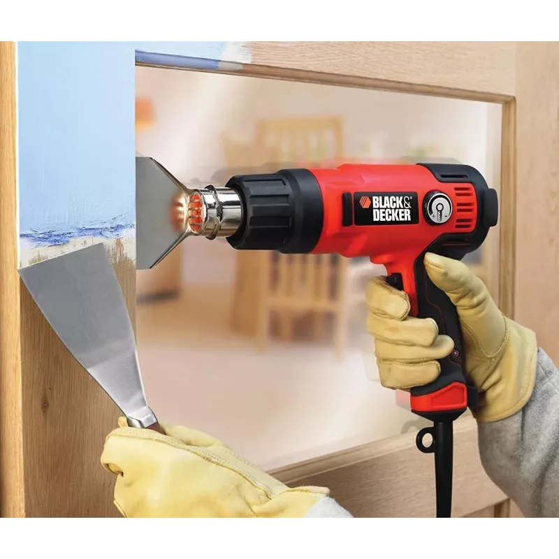 Karšto oro pistoletas Black & Decker KX2200K-QS — 2000 W, 720 L/min, iki 645 °C, pistoletinė rankena, 900 g