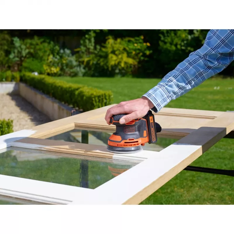 Black & Decker BDCROS18N-XJ nešiojamasis orbitinis šlifuoklis 12000 RPM juoda, oranžinė