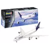 Replė Revell Boeing 747-8 Lufthansa nauja dažymo schema