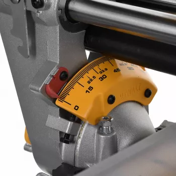 DeWALT DWS780 1675 W 3800 aps/min pjūklas