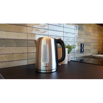 Elektrinis virdulys BLAUPUNKT EKS412 — 1,7 L nerūdijantis plienas, 2200 W, vandens lygio indikatorius, 360° pagrindas