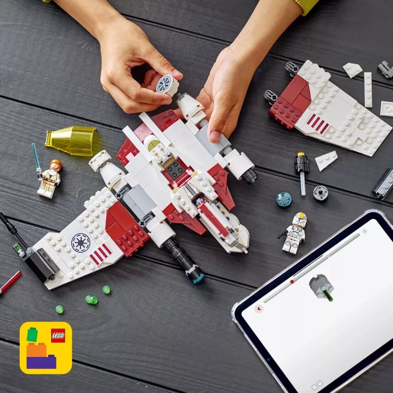 LEGO Star Wars V-19 Torrent Fighter 75432 statybinis rinkinys — 567 dalių, 3 minifigūrėlės, demonstravimo ir žaidimo modelis
